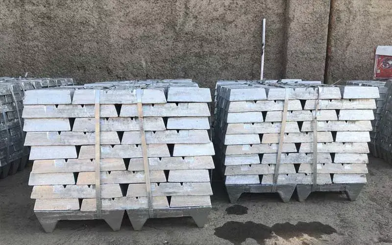 Zinc ingot